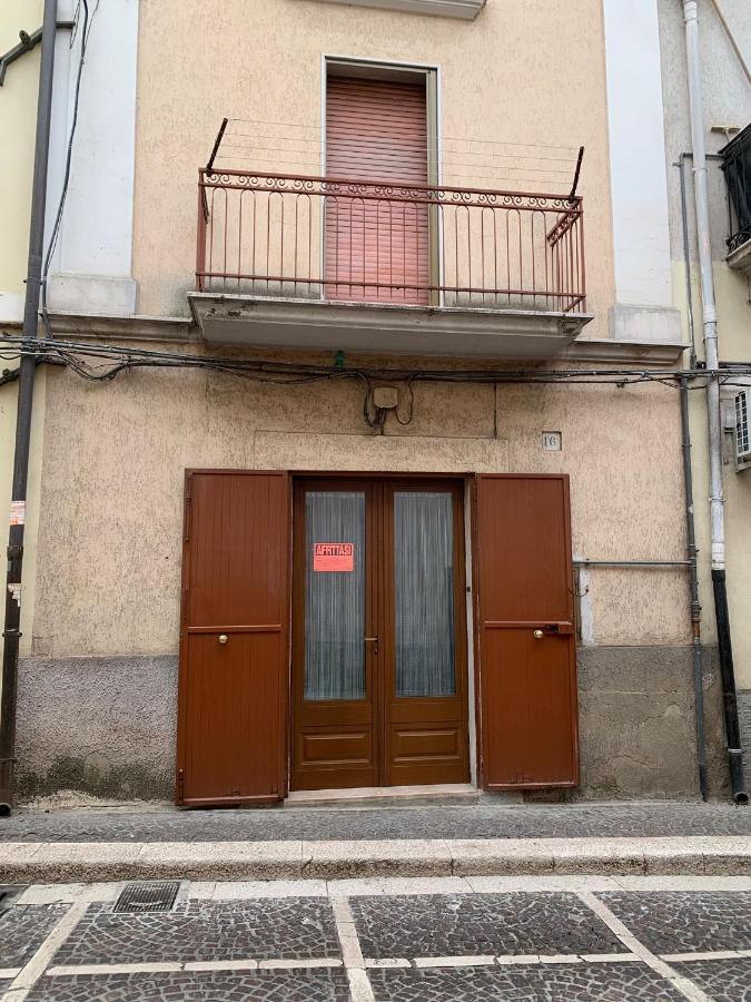 Villa Casa Vacanze Umberto I Ascoli Satriano Exterior foto